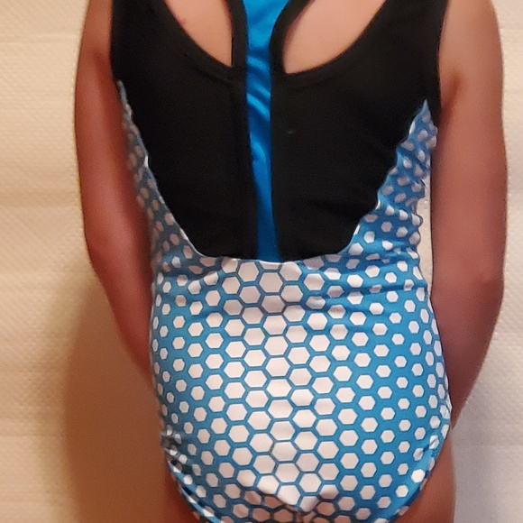 Simone Biles GK Elite Collection Gymnastics Leo - Picture 2 of 10